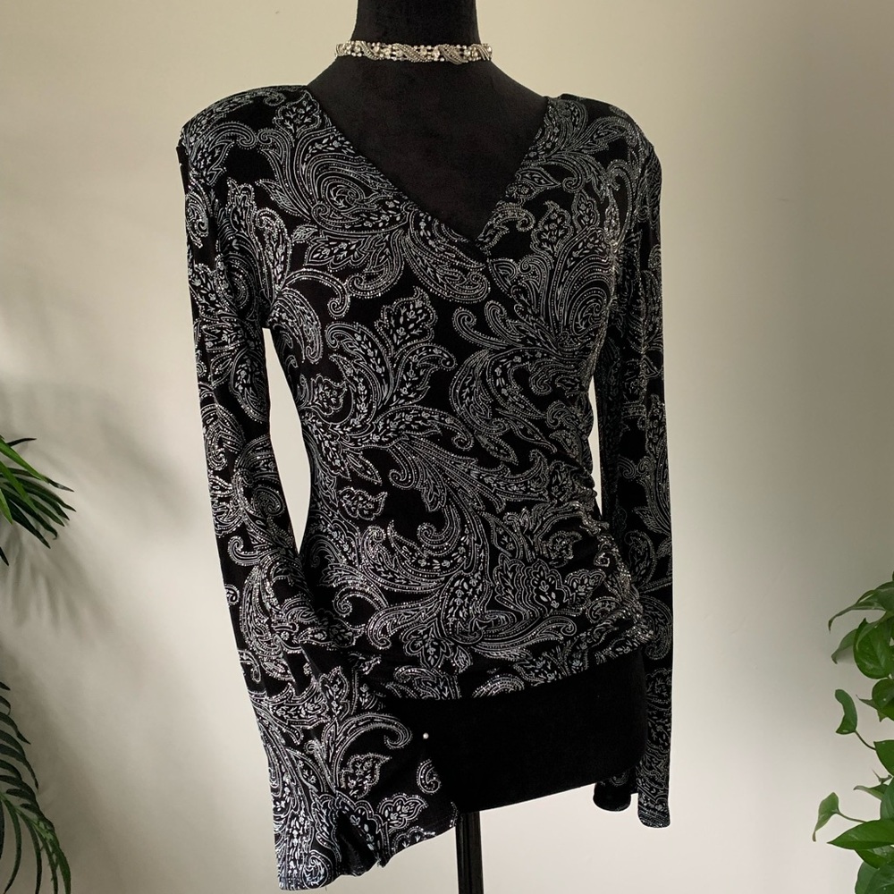 Women top glitter